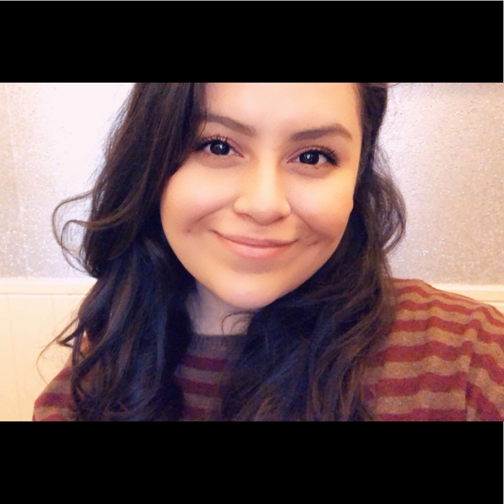 Meet your Posher, Yesibel